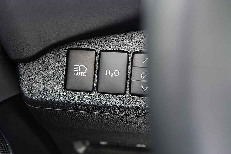 Toyota Mirai.