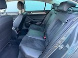 Volkswagen Passat (2016) 2.0 TDI 110kW HighLine - náhled 24