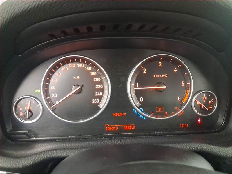 BMW X3 (2016) sDrive18d, Automat, Serv.kniha - fotka 11 z 19