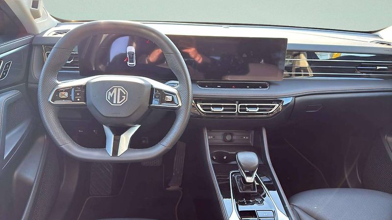 MG HS PHEV 1.5T EXCLUSIVE AT MY24 SU - fotka 15 z 24