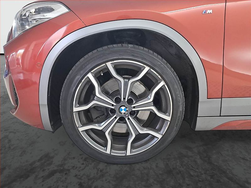 BMW X2 (2018) xDrive20d - fotka 15 z 18