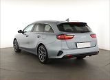 Kia Ceed (2023) Top 1.5 T-GDI, Automat, ČR - náhled 3