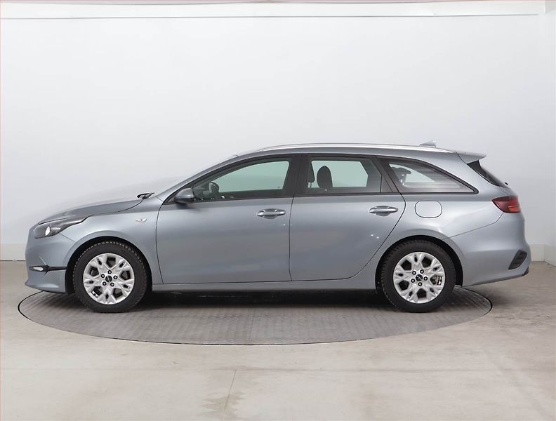 Kia Ceed (2023) Spin 1.0 T-GDI, SPIN, DPH - fotka 3 z 18