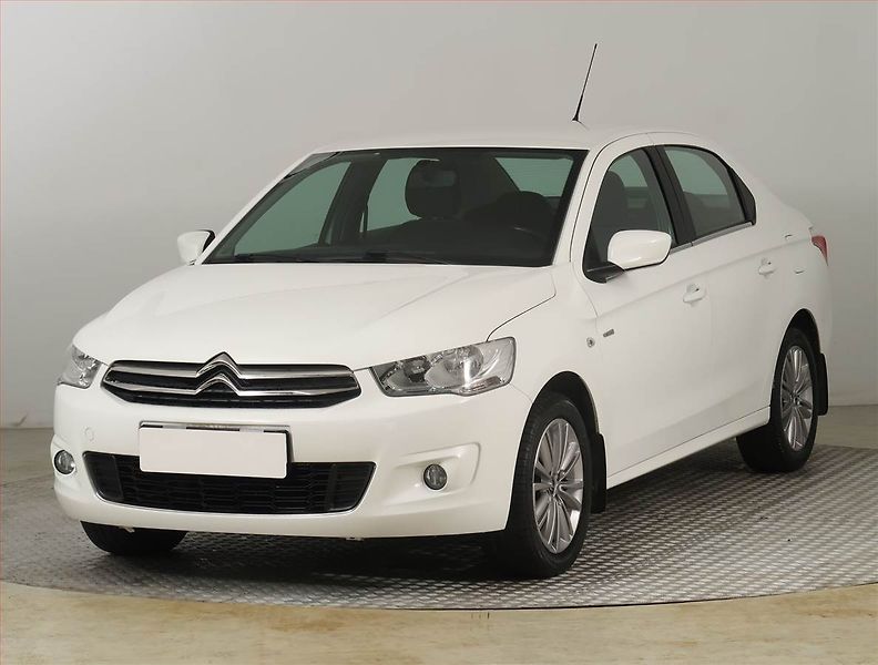 Citroën C-Elysée (2016) 1.2 PureTech, Serv.kniha - fotka 2 z 23