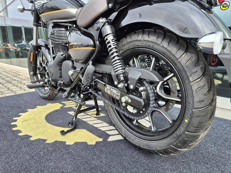 Royal Enfield Meteor 350 (2026) - fotka 37 z 42