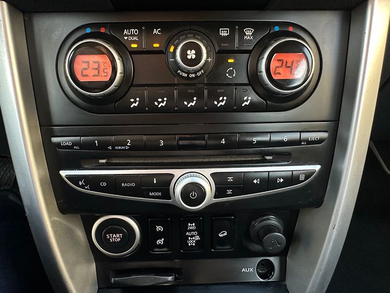 Renault Koleos 2.0dCi 4x4/Navi/Tempomat/1MAJ - fotka 26 z 28