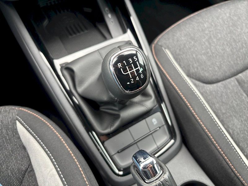 Škoda Scala (2025) 1.0 TSI 85kW Selection - fotka 29 z 35