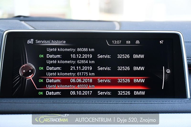 BMW X6 M50d HUD 360KAM ACC - fotka 42 z 57