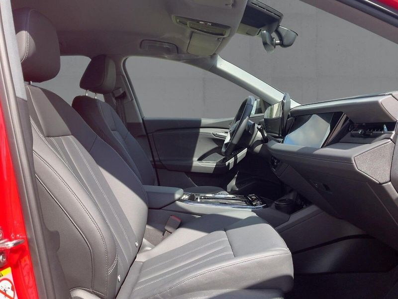Audi Q6 e-tron 185kW S-Line Matrix 360 Kůže - fotka 8 z 13