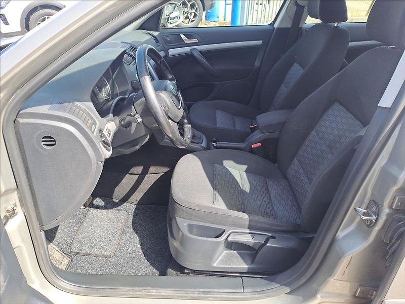 Škoda Octavia 1,6 TDI - fotka 5 z 15