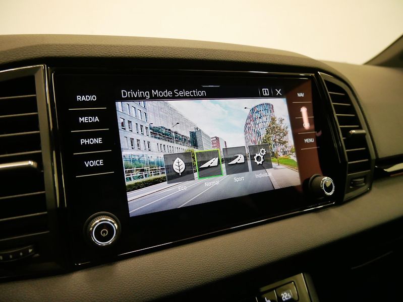 Škoda Karoq - fotka 20 z 26