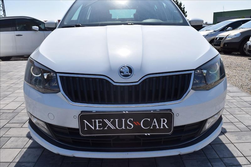 Škoda Fabia 1,2 TSI 66KW TOP VÝBAVA - fotka 2 z 49