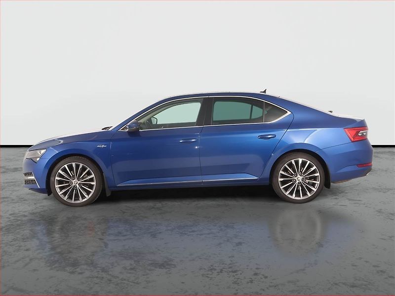 Škoda Superb (2023) Laurin&Klement 2.0 TDI - fotka 3 z 21
