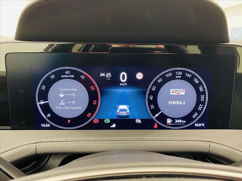 Škoda Superb 2,0 TDI DSG 110 kW L&K - fotka 10 z 27