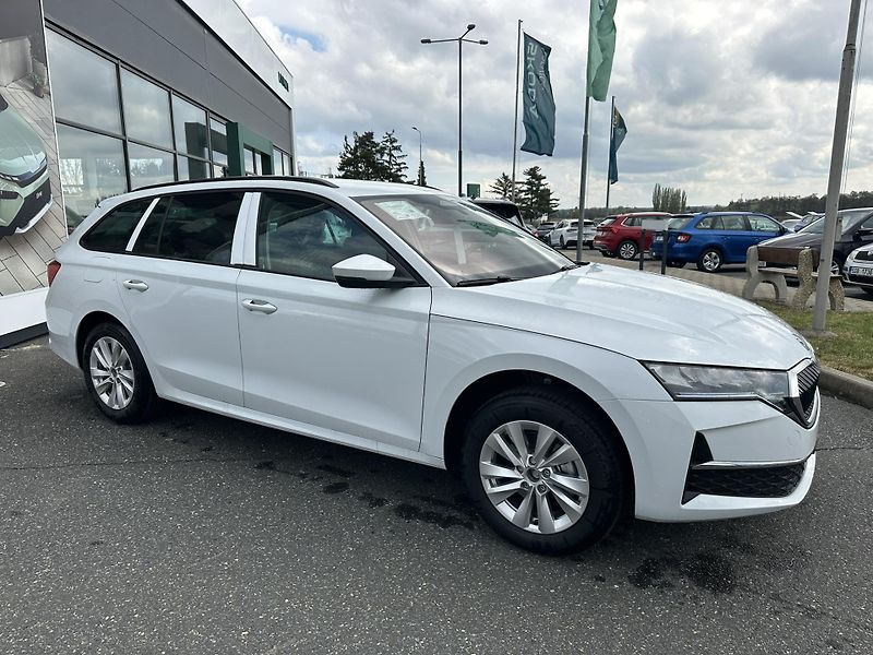 Škoda Octavia SELECTION + dovýbava *282 - fotka 3 z 13