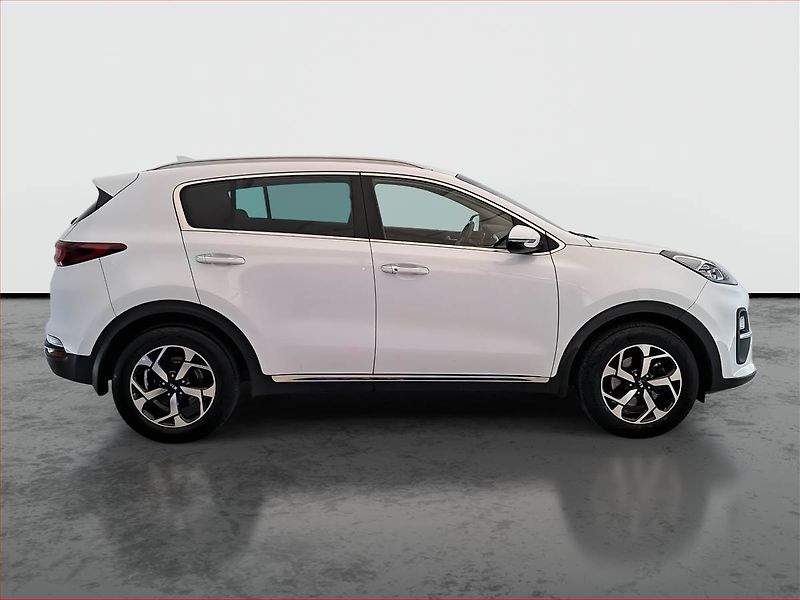 Kia Sportage (2021) 1.6 T-GDI - fotka 6 z 19
