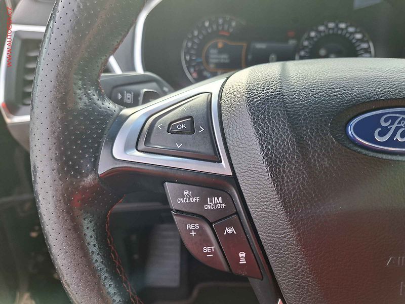 Ford Edge (2019) 2.0TDCi 4x4, 1.maj, AT, LED - fotka 16 z 24