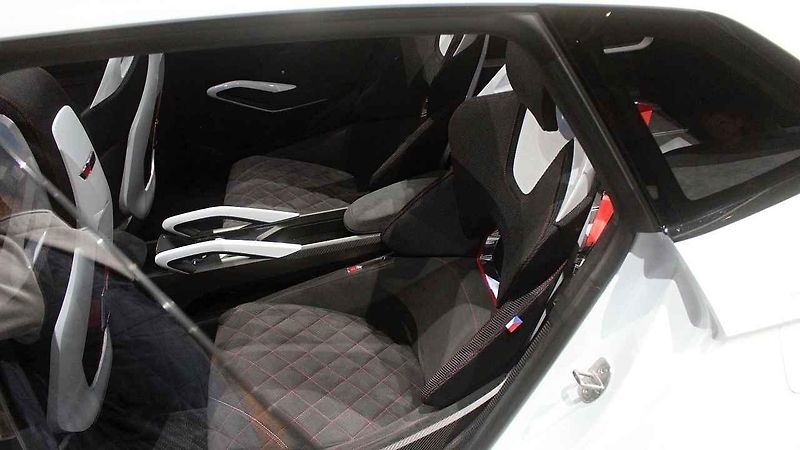 Škoda Vision RS je hatchback, který příští rok v umírněné podobě nahradí současný Rapid