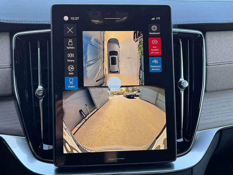 Volvo XC90 PLUS B5, VZDUCH, 360° - fotka 20 z 22