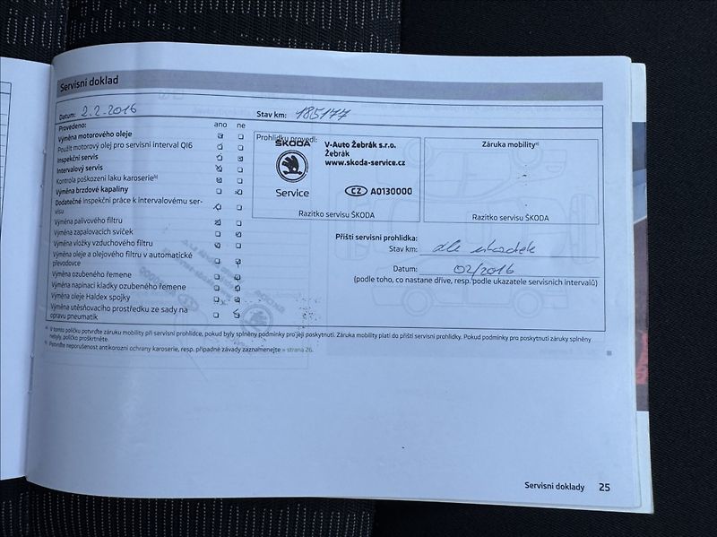 Škoda Octavia 2,0 TDI ELEGANCE tažné původČR - fotka 49 z 50
