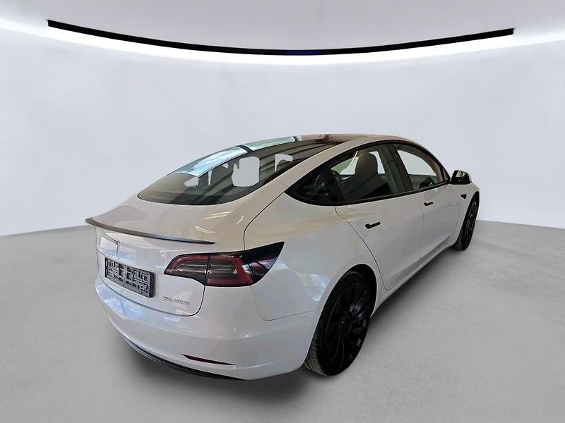 Tesla Model 3 PERFORMANCE 393kw SOH 95,0% - fotka 4 z 11