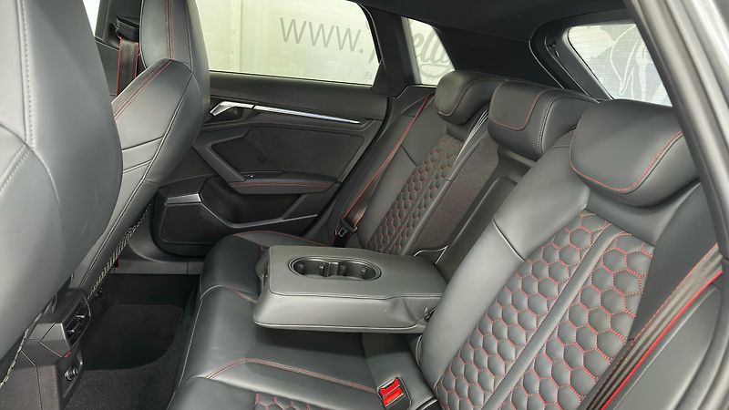 Audi RS 3 2 SADY KOL / ZÁRUKA - fotka 24 z 56