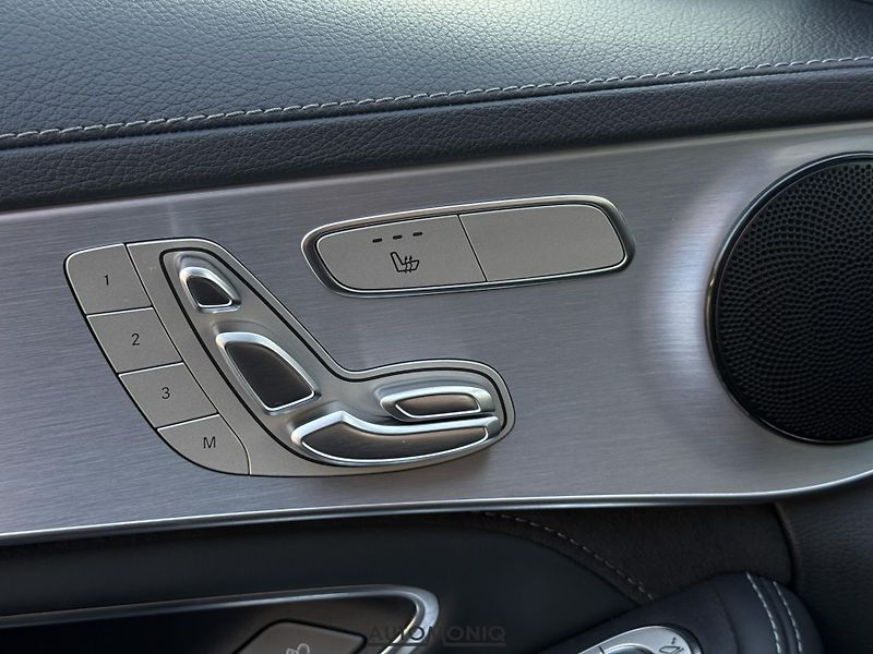 Mercedes-Benz Třídy C (2019) C 63 T AMG Pano, LED, Ambient - fotka 22 z 29