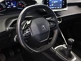 Peugeot 2008 (2021) 1.2 PureTech, ČR,1.maj - náhled 15