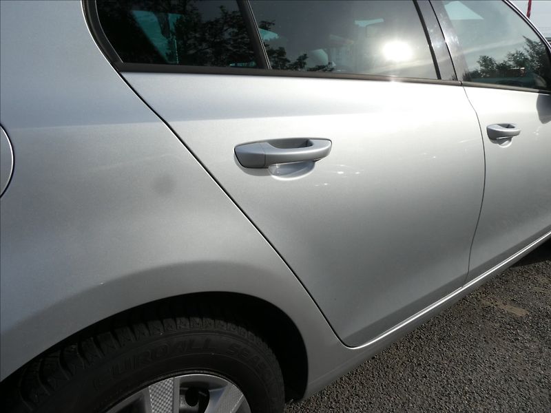 Volkswagen Golf 1,2 TSi 77kW MATCH serviska - fotka 11 z 45