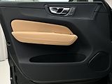 Volvo XC60 D4 AWD INSCRIPTION AUT CZ - náhled 7