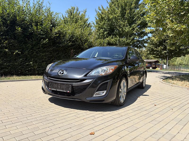 Mazda 3 1.6 90th Anniversary - fotka 1 z 27