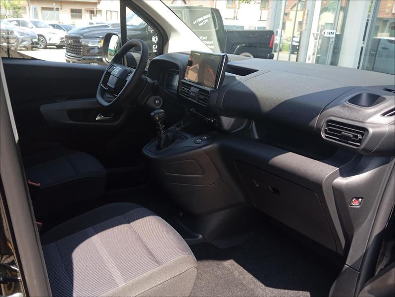 Fiat Dobló (2024) 1,5 BlueHDI 131k  Panorama M1 - fotka 9 z 17