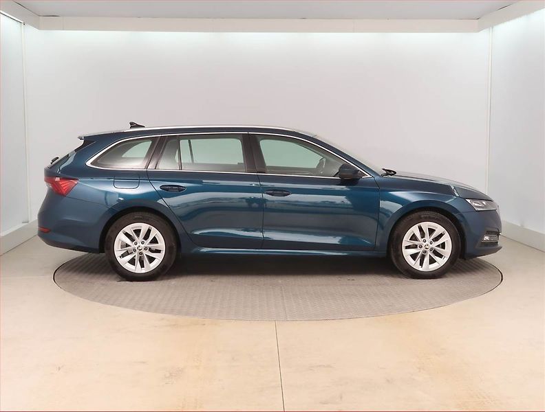 Škoda Octavia (2022) 2.0 TDI - fotka 6 z 15