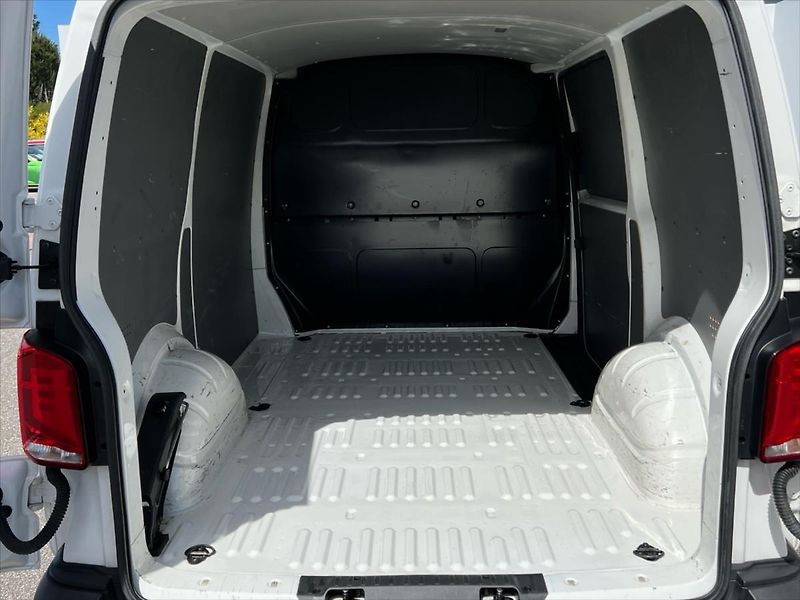 Volkswagen Transporter 2,0 TDi 110kW 7DSG 3místný  T6 - fotka 13 z 21