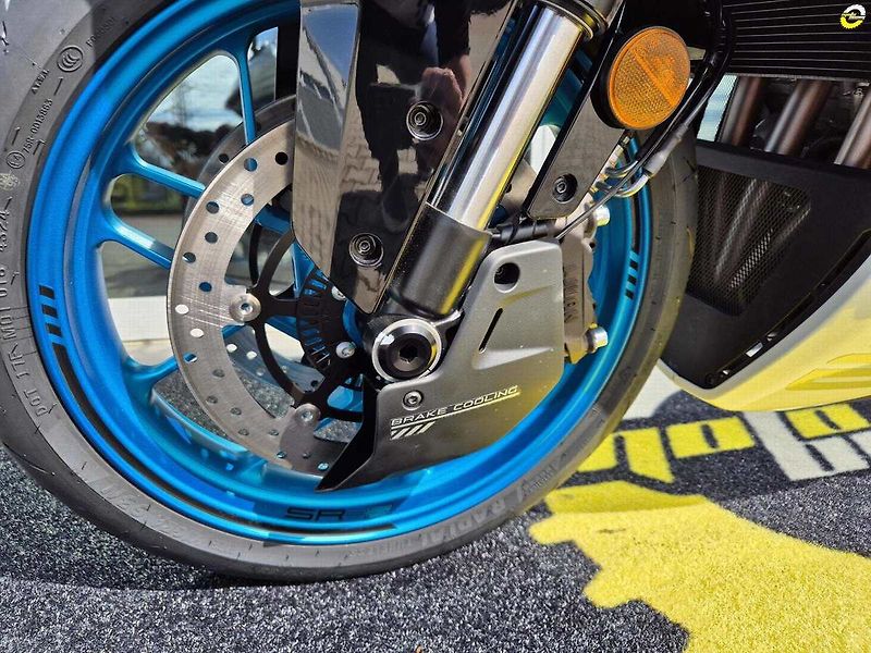 CFMOTO (2026) 675 SR-R - SKLADEM - fotka 11 z 43