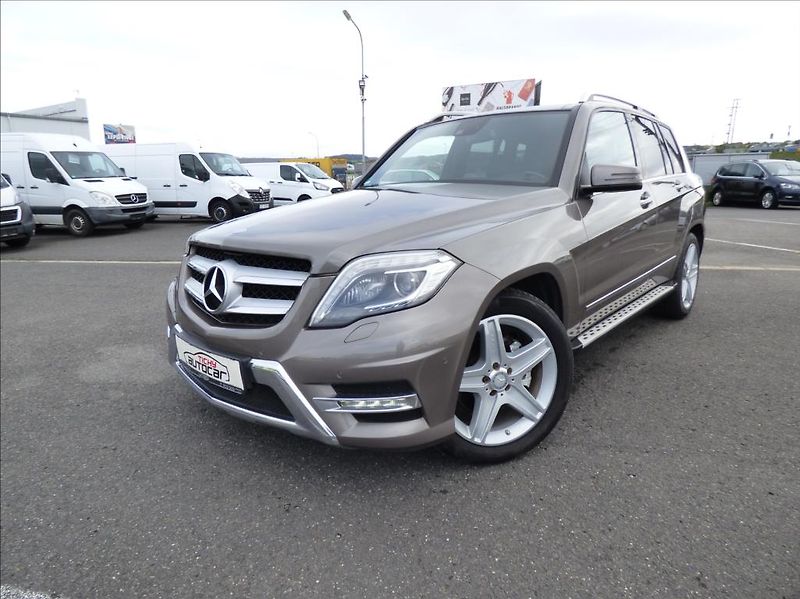 Mercedes-Benz GLK 2,1 220CDI,4Matic,AMG,7G,Bi-Xe - fotka 7 z 77
