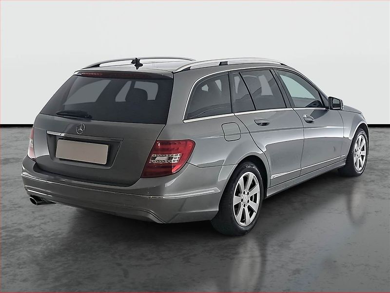 Mercedes-Benz Třídy C (2012) C 220 CDI, Navi, Tempomat - fotka 5 z 18