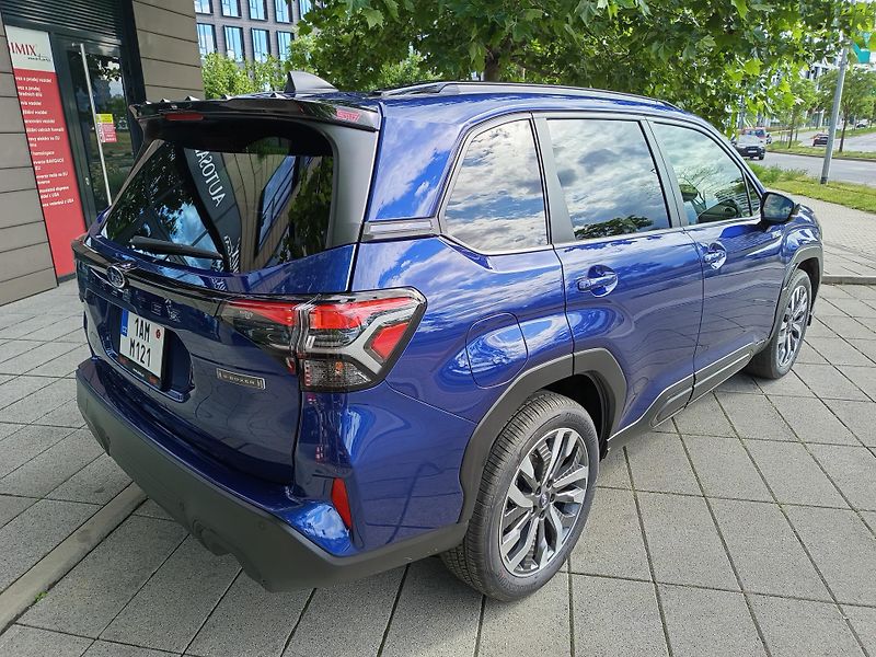 Subaru Forester (2026) Hybrid Premium e-Boxer - fotka 3 z 14