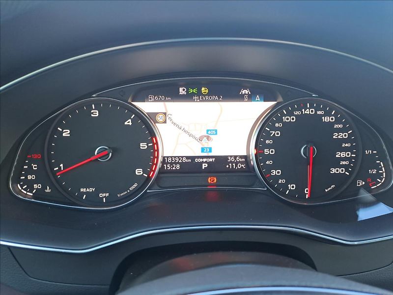 Audi A6 2,0 40TDI QUATTRO SPORT - fotka 15 z 22