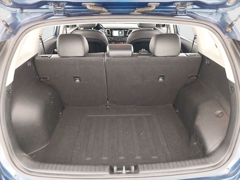 Kia Niro (2017) Hybrid, Automat, Kůže, Navi - fotka 14 z 22