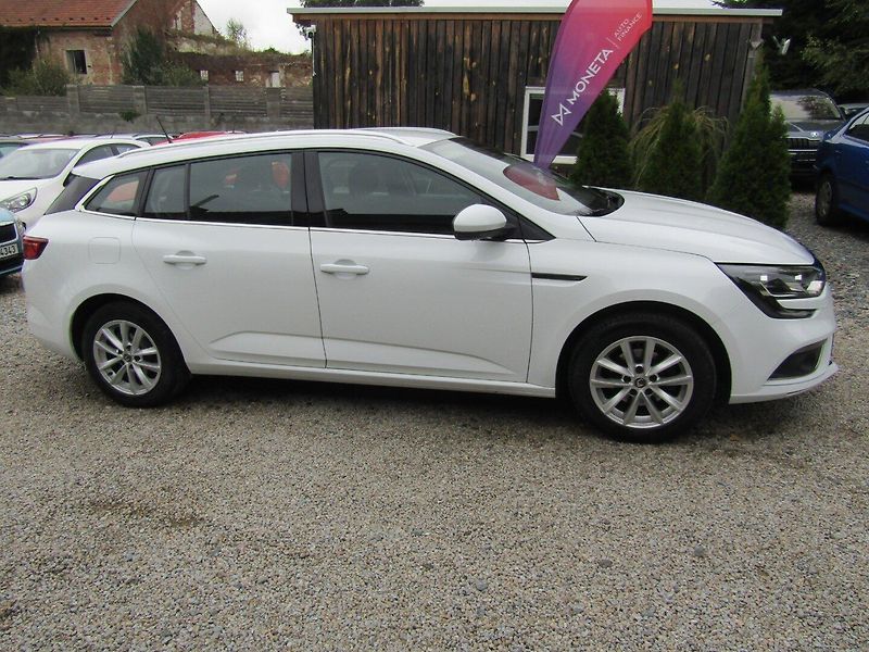 Renault Mégane (2019) 1.3 TCe  AUTOMAT - fotka 8 z 46