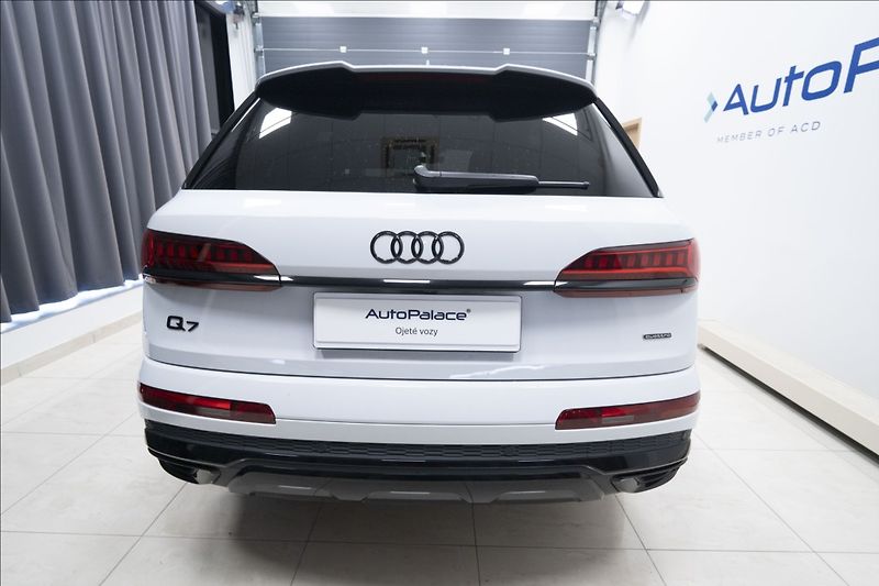 Audi Q7 3,0 TDI QUATTRO S-LINE ČR - fotka 5 z 45