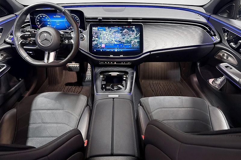 Mercedes-Benz Třídy E 300de 4M AMG Premium Burm 360 - fotka 5 z 9