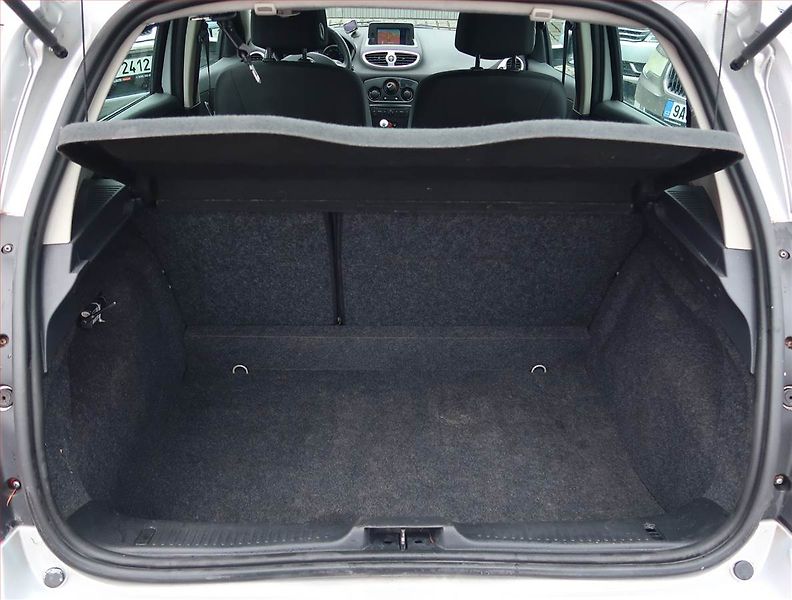 Renault Clio (2009) 1.2 16V , nová STK - fotka 14 z 15