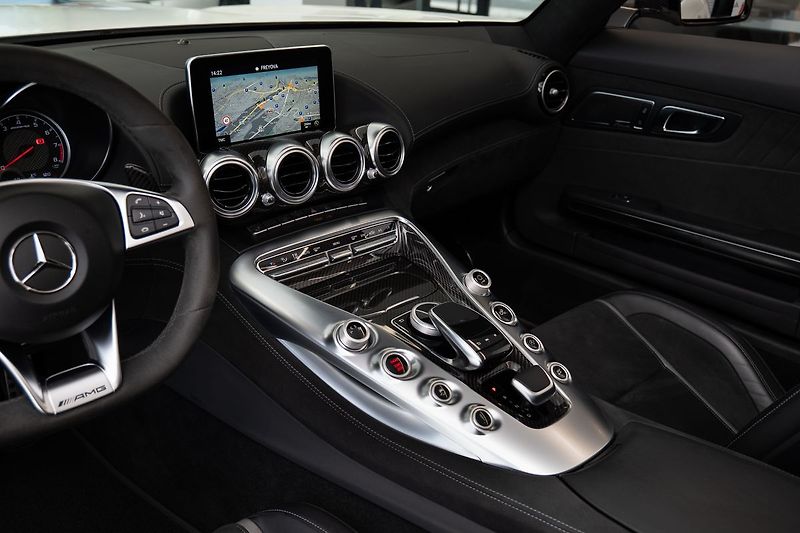 Mercedes-Benz AMG GT Roadster/Burmester/Carbon/Alca - fotka 9 z 24