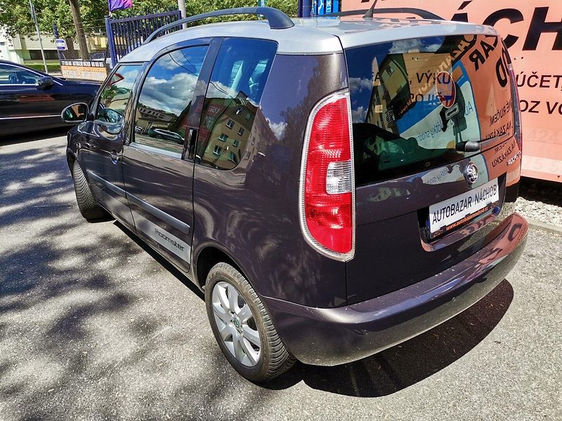 Škoda Roomster (2011) 1.2TSi 63kw STYLE PDC - fotka 3 z 28