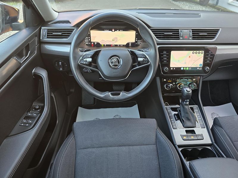 Škoda Superb 2,0 TDI DSG STYLE VIRTUAL NAVI - fotka 8 z 51