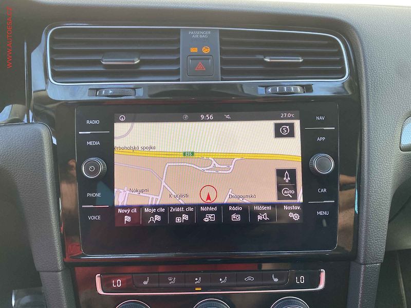 Volkswagen Golf (2019) 1.5 TSi, IQ Drive, DSG, navi - fotka 16 z 17