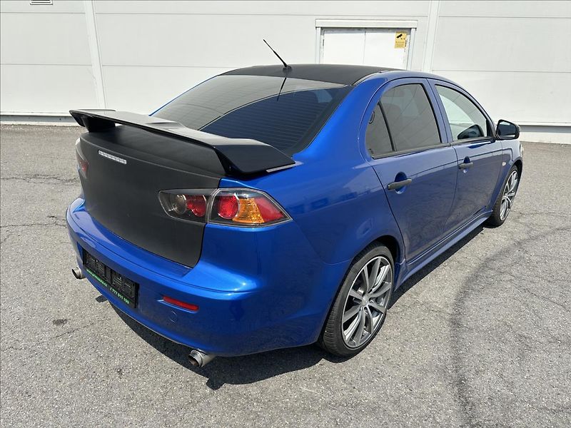 Mitsubishi Lancer 1,6 - fotka 3 z 21