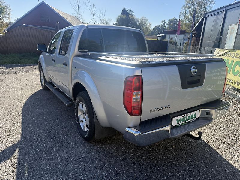 Nissan Navara 2,5dCi 4x4 Tažné - fotka 5 z 18